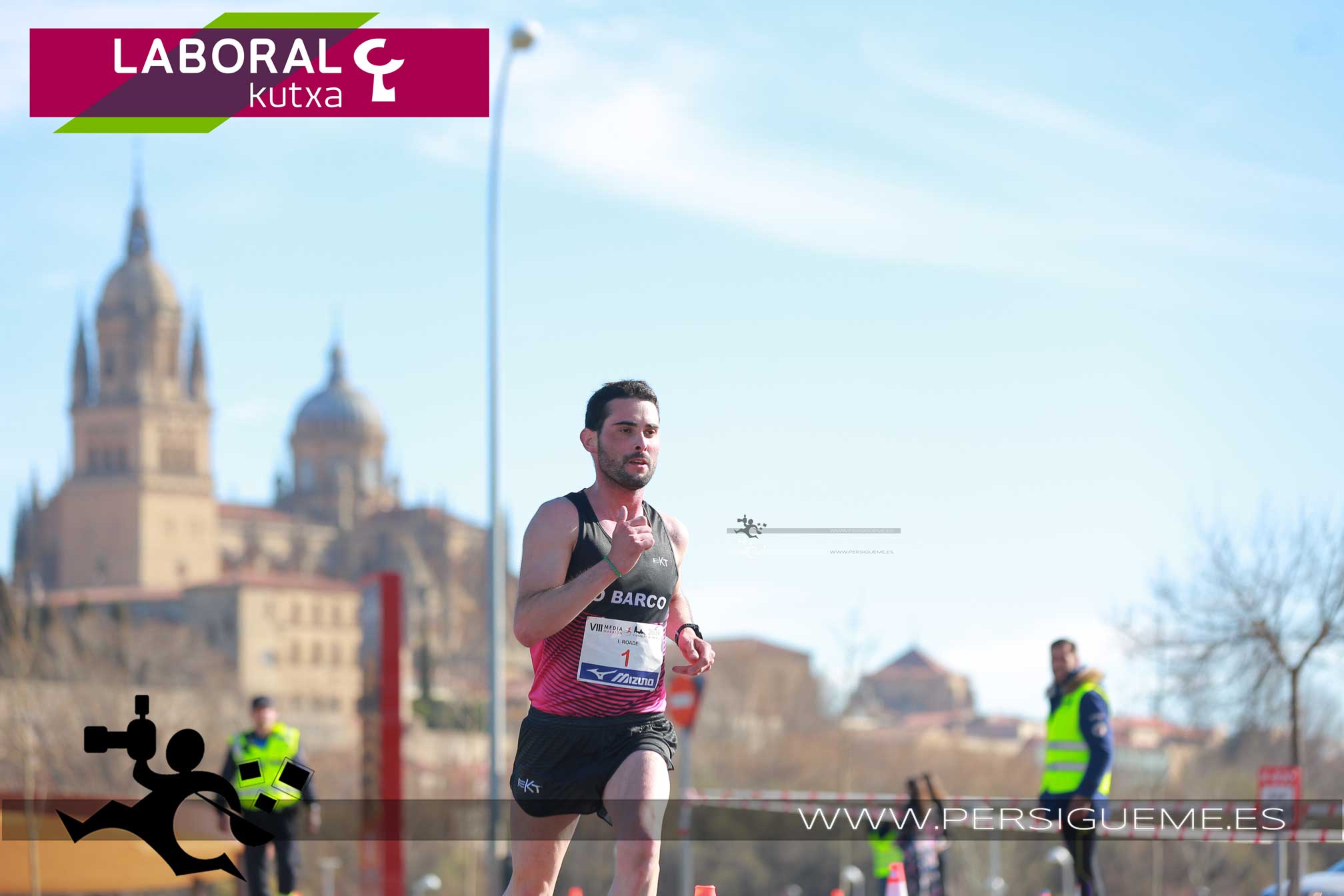 9E1A0005.jpg < Media maratón Ciudad de Salamanca 2019