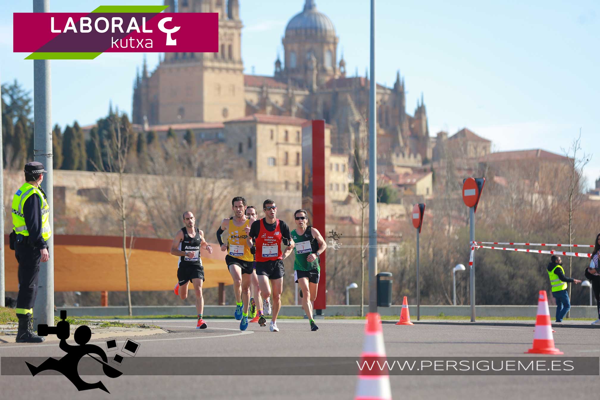 9E1A0007.jpg < Media maratón Ciudad de Salamanca 2019