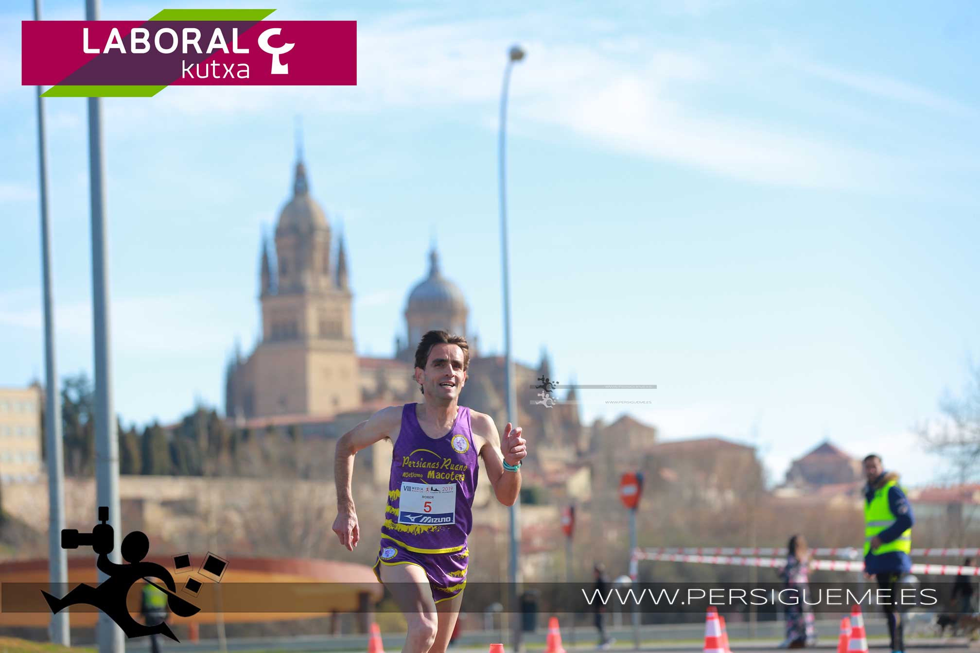 9E1A0019.jpg < Media maratón Ciudad de Salamanca 2019